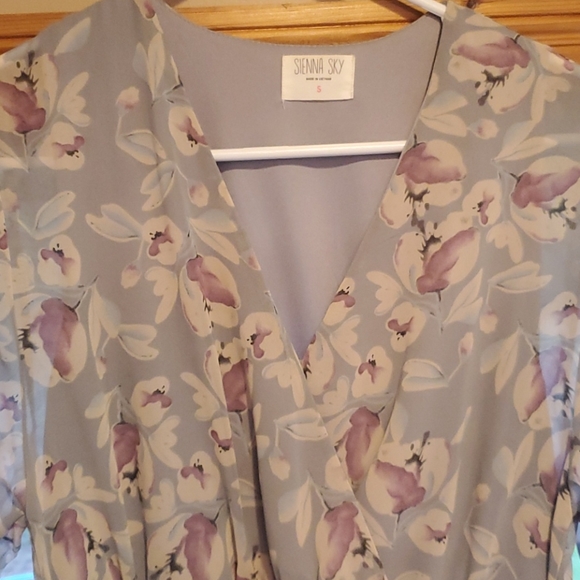 Sienna Sky small wrap dress - Picture 2 of 4